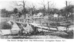 Footbridge to Sherwoods Island.jpg